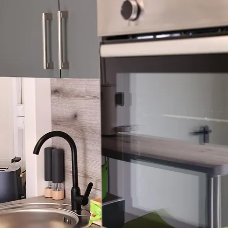 Landhuis Glamping L Tiny , 2ferienhaeuser Mit Stillvolles Design Und Hohem Komfort Sauna Hot Tub *