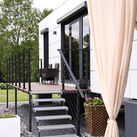 Glamping L Tiny , 2ferienhaeuser Mit Stillvolles Design Und Hohem Komfort Sauna Hot Tub Landhuis Platten