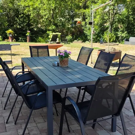 Glamping L Tiny , 2ferienhaeuser Mit Stillvolles Design Und Hohem Komfort Sauna Hot Tub Landhuis Platten